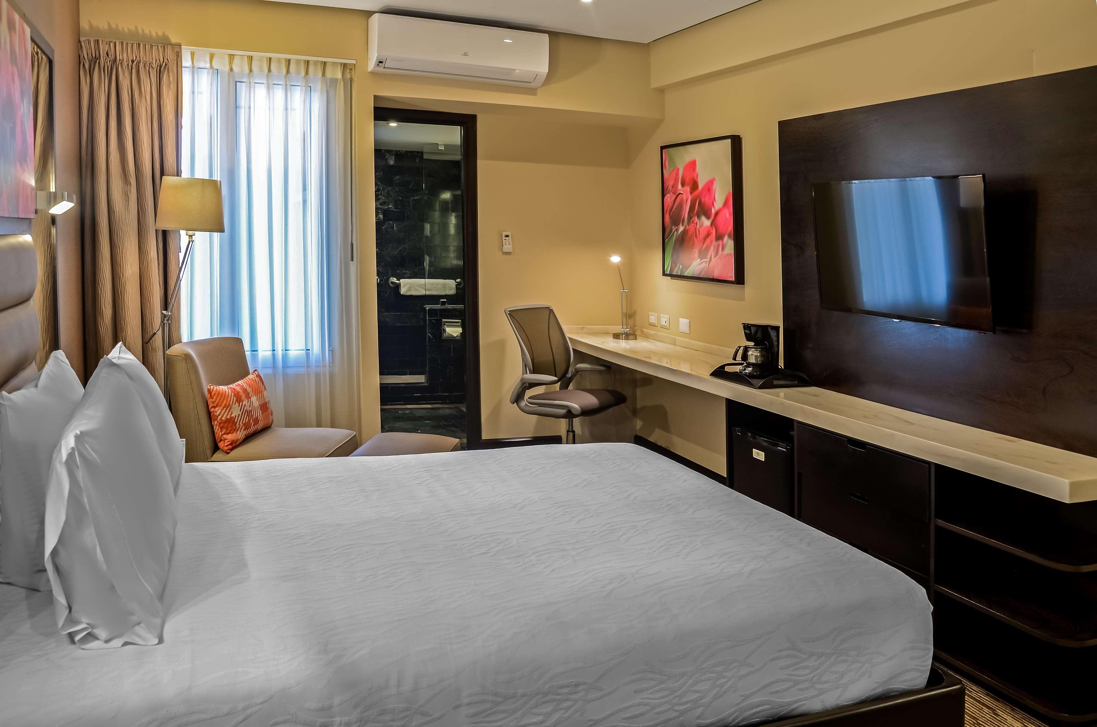 Hilton Garden Inn Guatemalaváros Kültér fotó