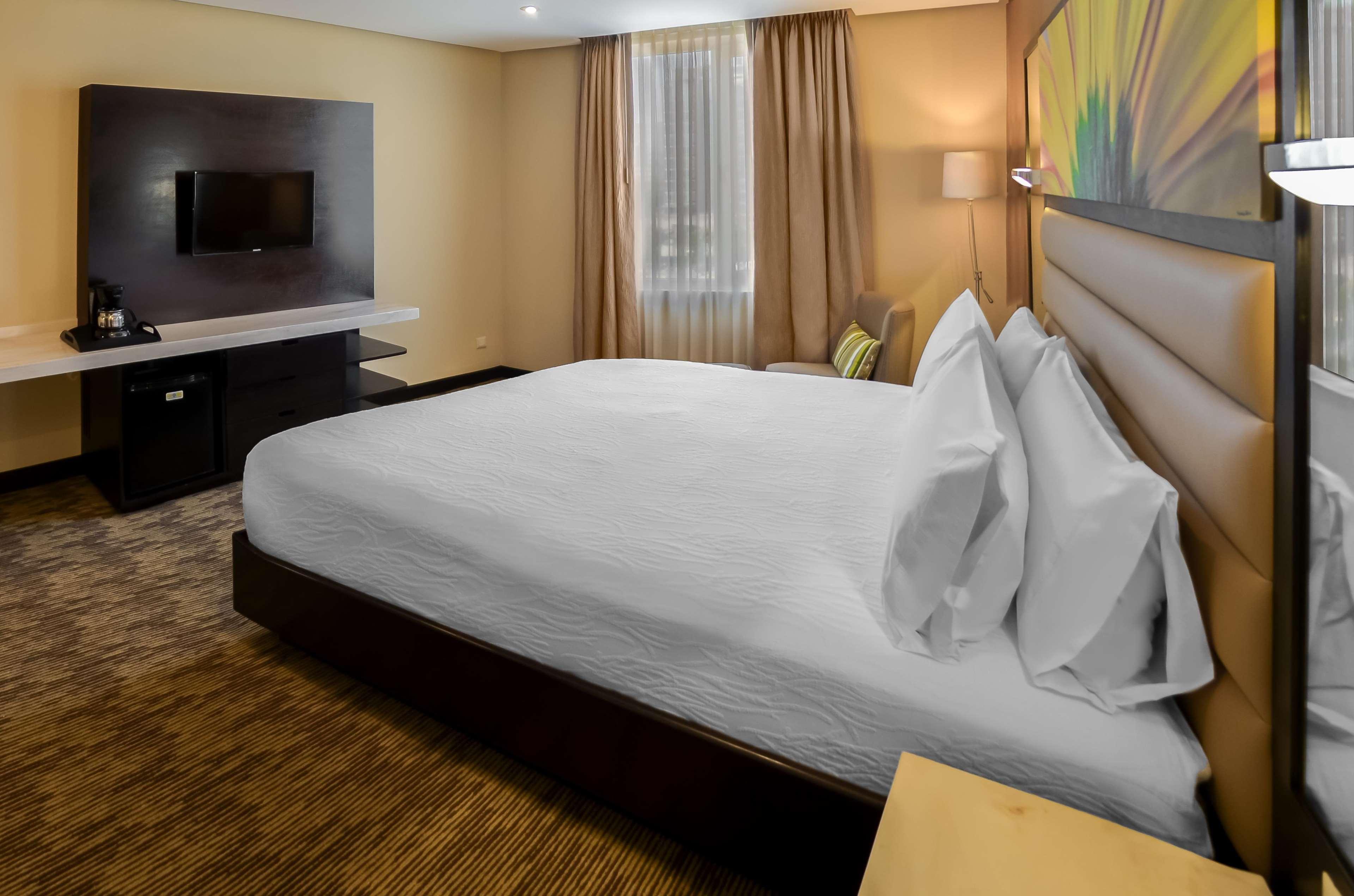 Hilton Garden Inn Guatemalaváros Kültér fotó