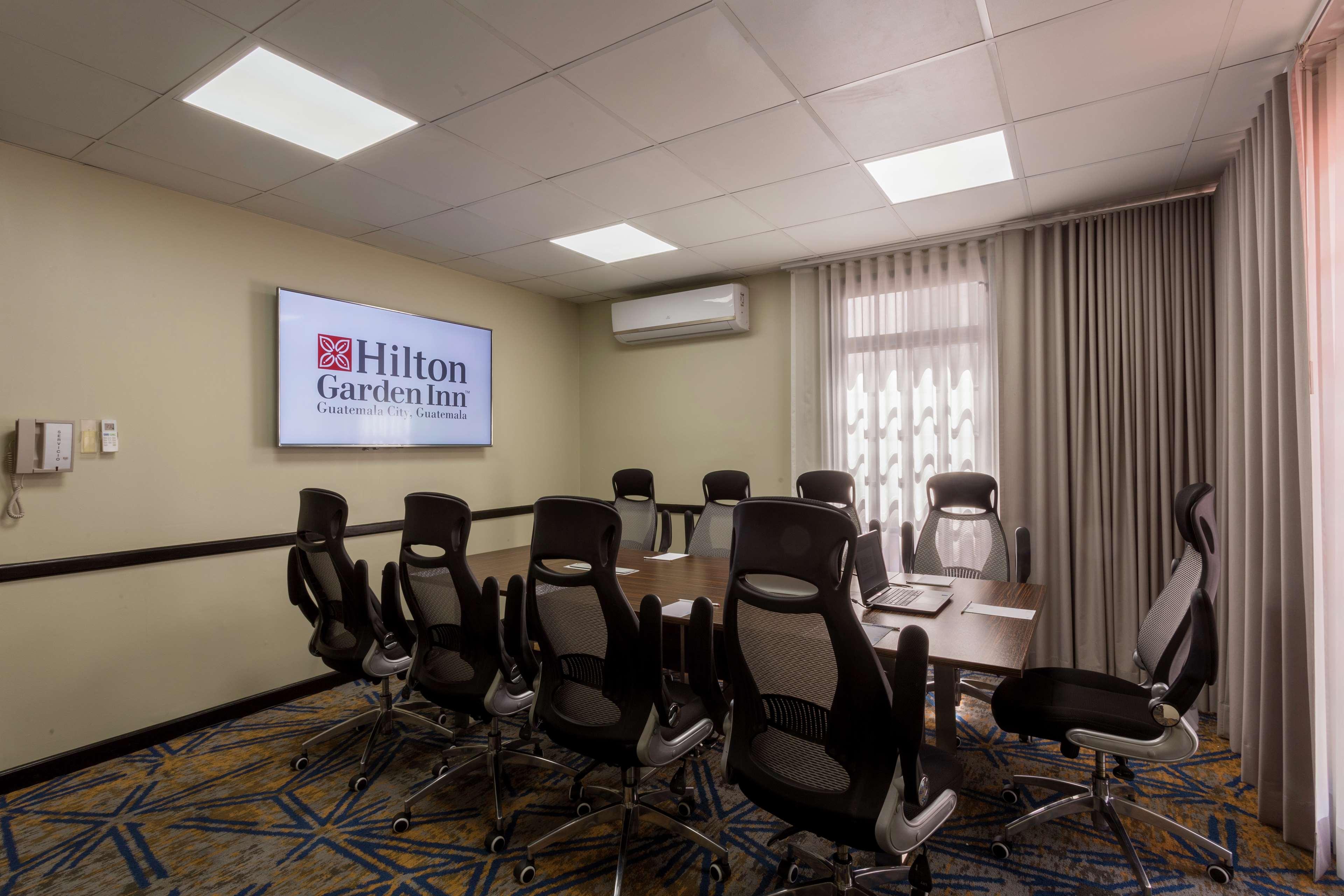 Hilton Garden Inn Guatemalaváros Kültér fotó