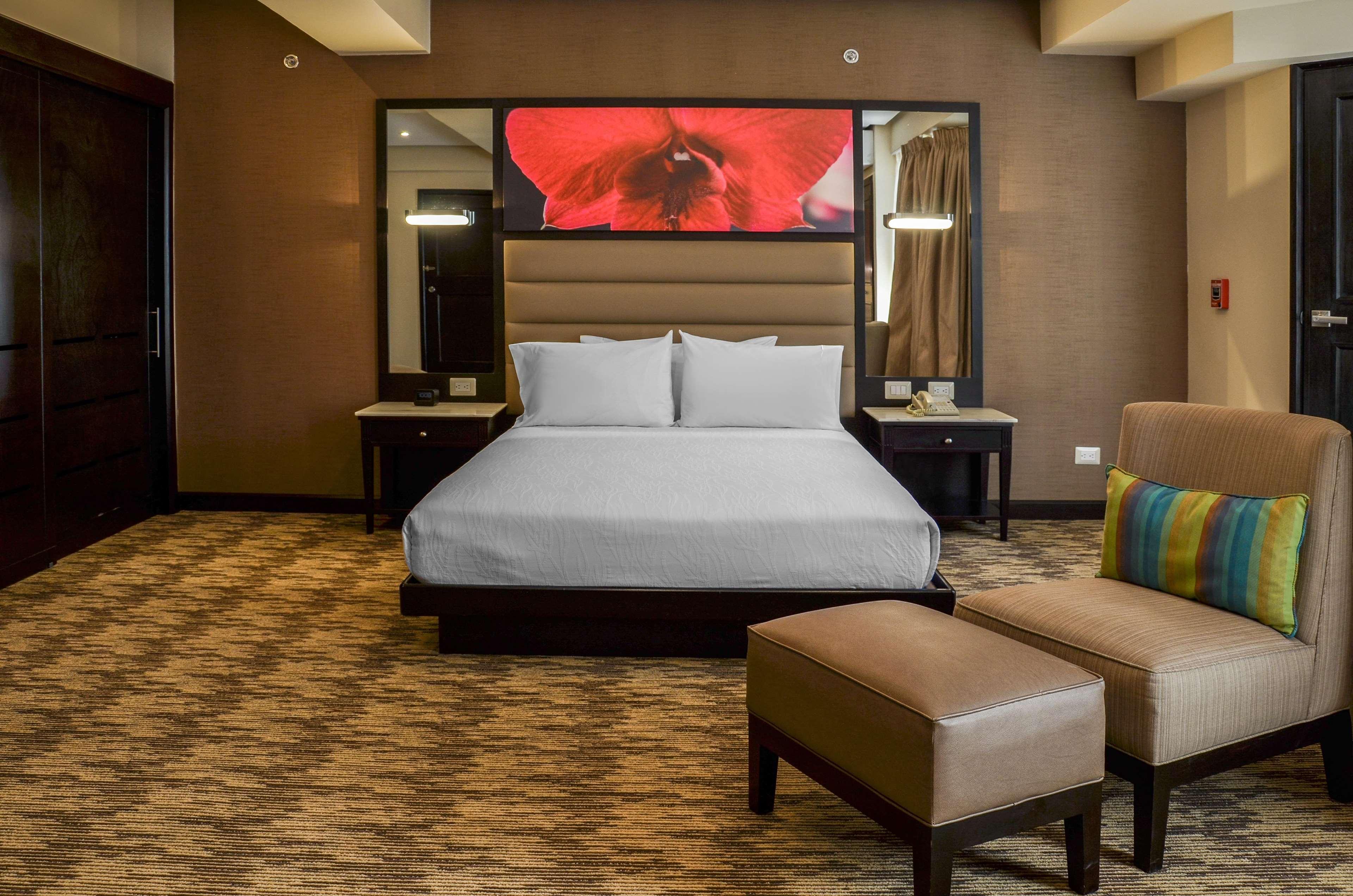 Hilton Garden Inn Guatemalaváros Kültér fotó