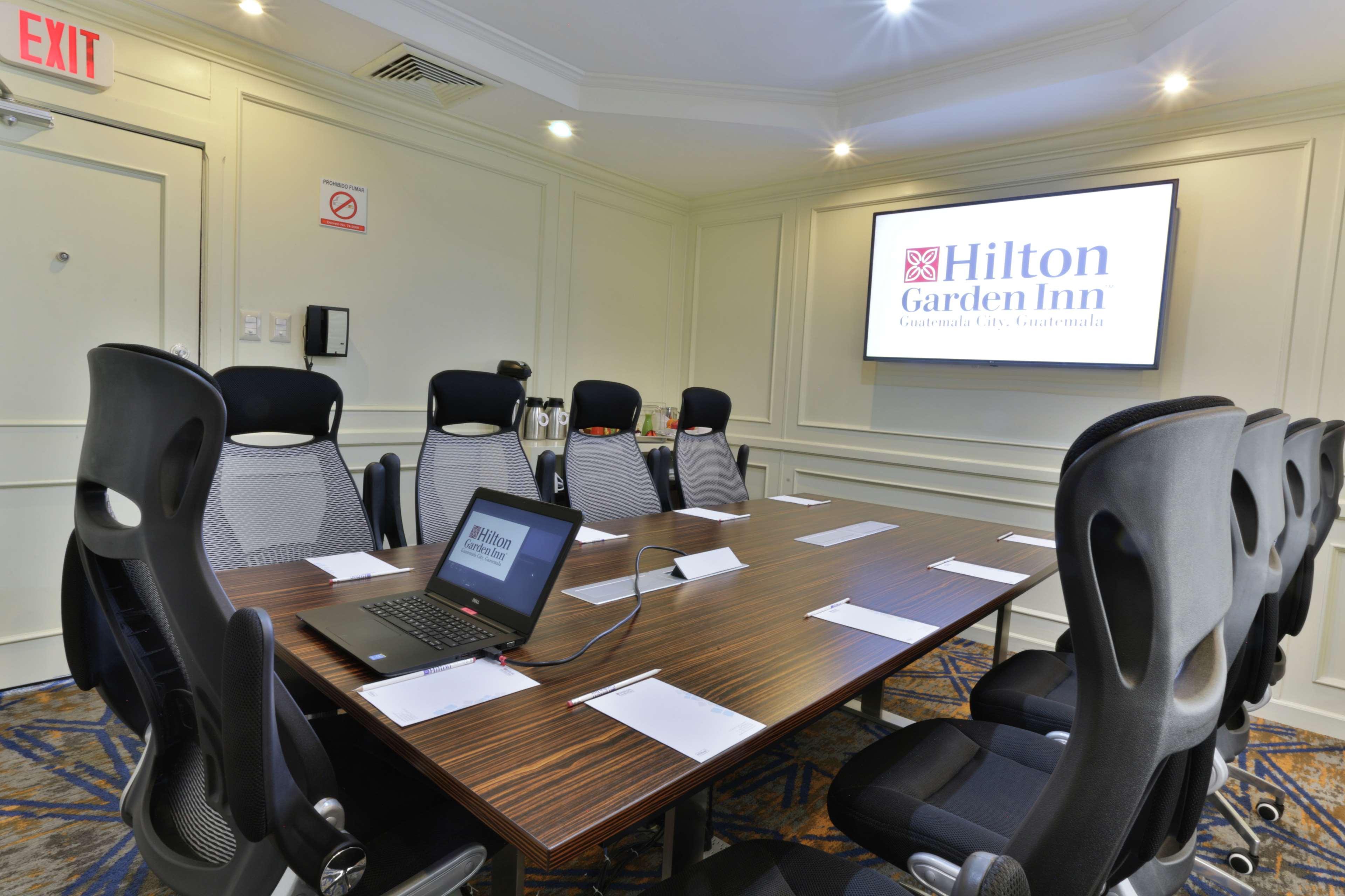 Hilton Garden Inn Guatemalaváros Kültér fotó