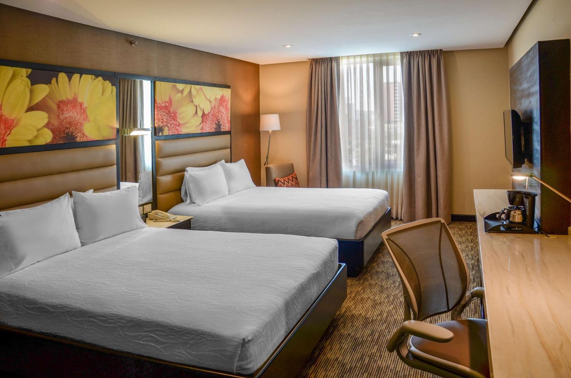 Hilton Garden Inn Guatemalaváros Kültér fotó
