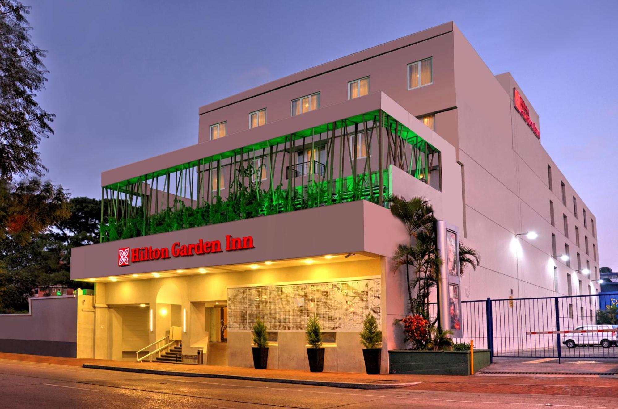 Hilton Garden Inn Guatemalaváros Kültér fotó